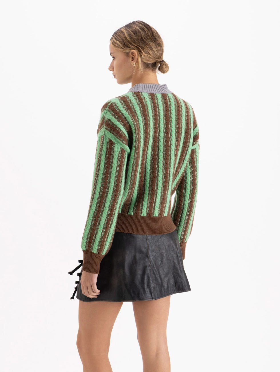 Sweater Arrow
